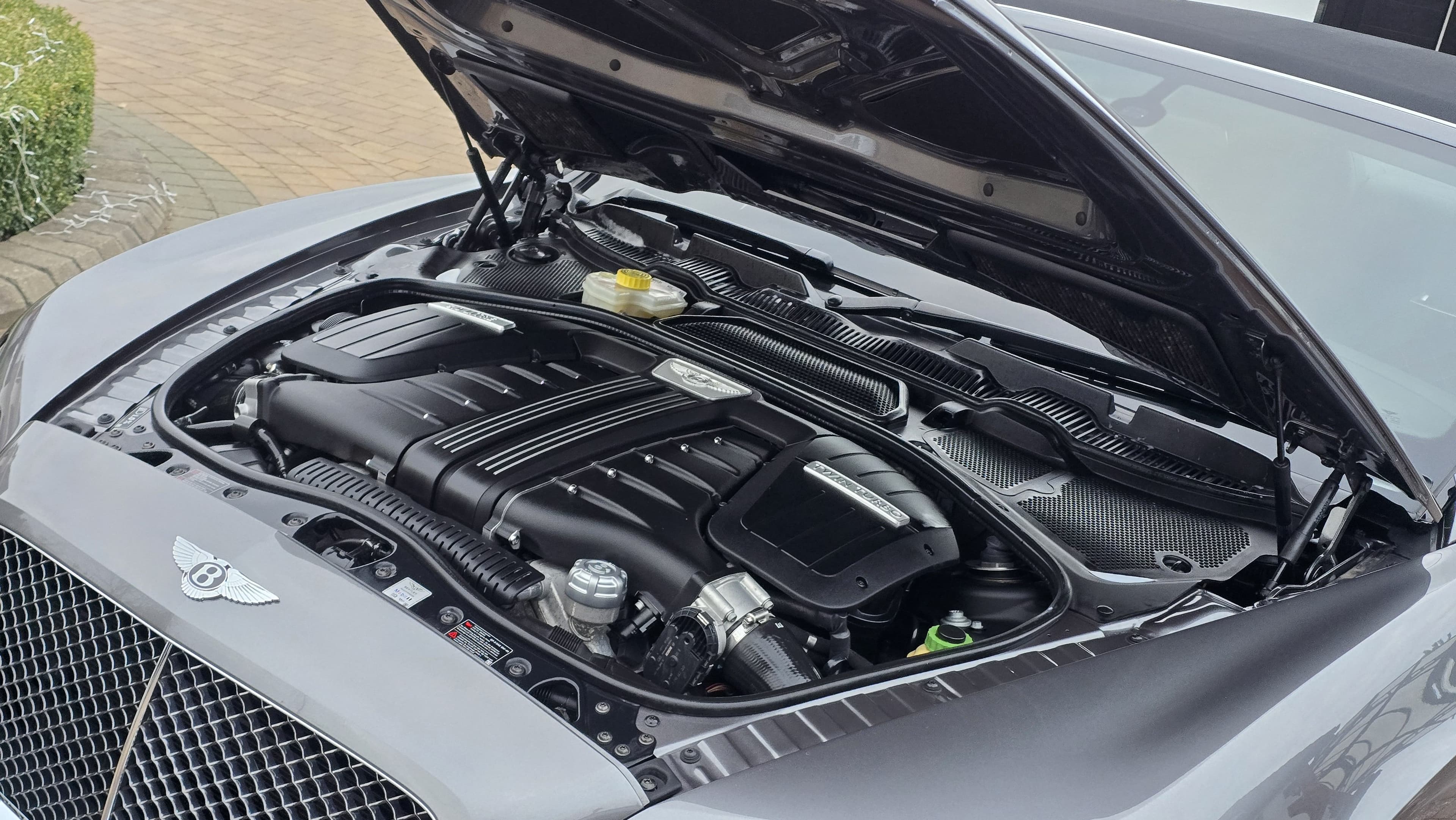 Bentley engine bay detail by Blue Horizon Detailing Warwickshire